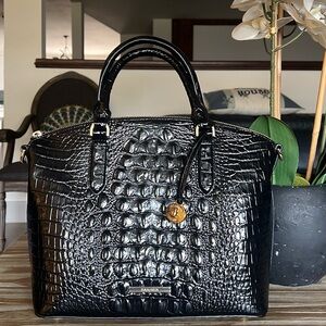 NWT BRAHMIN Elegant Black Crocodile-Embossed Handbag